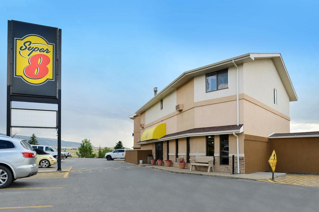 Super 8 By Wyndham Casper West By The River Eksteriør bilde